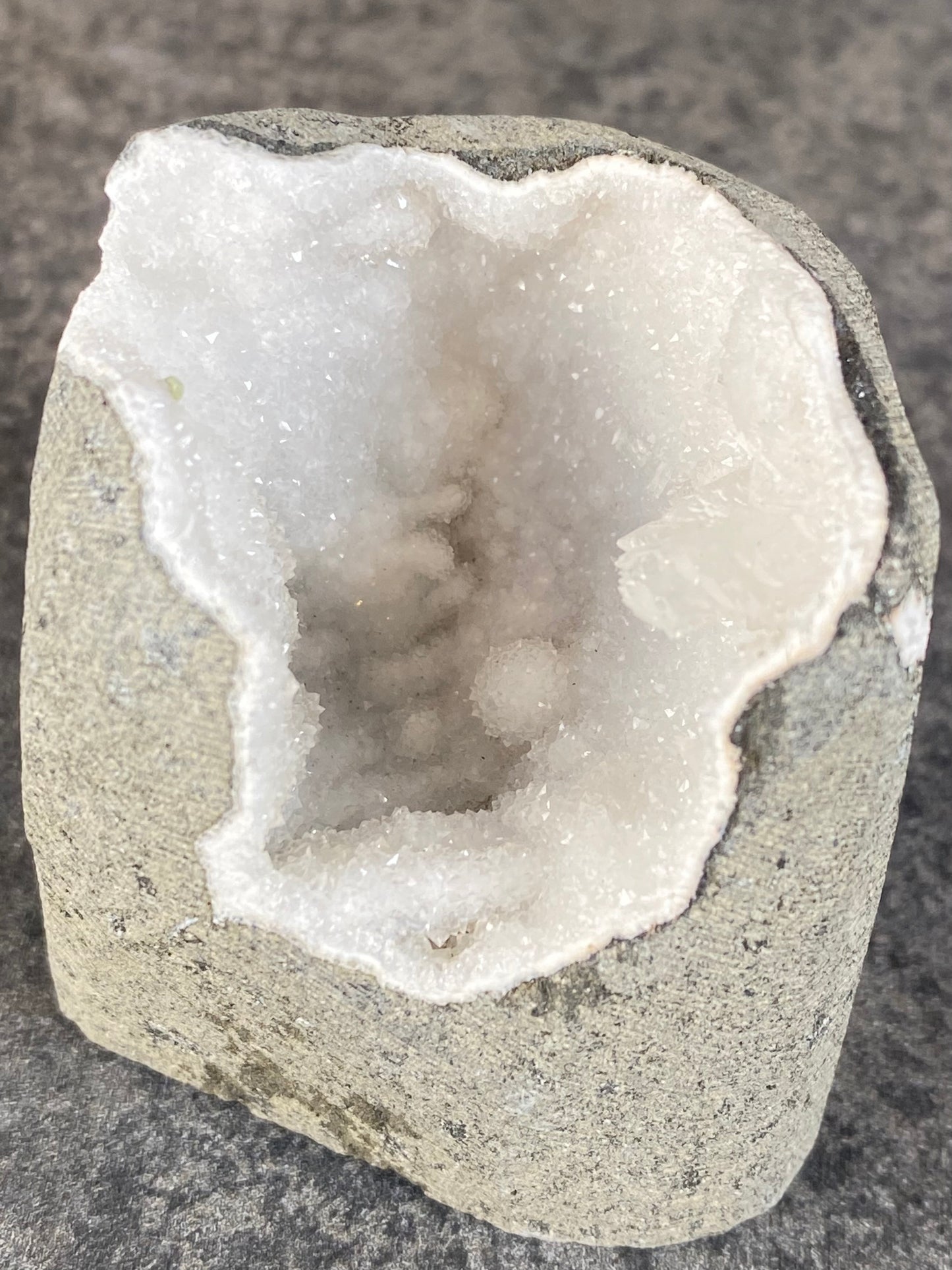 Kwarts/chalcedoon geode