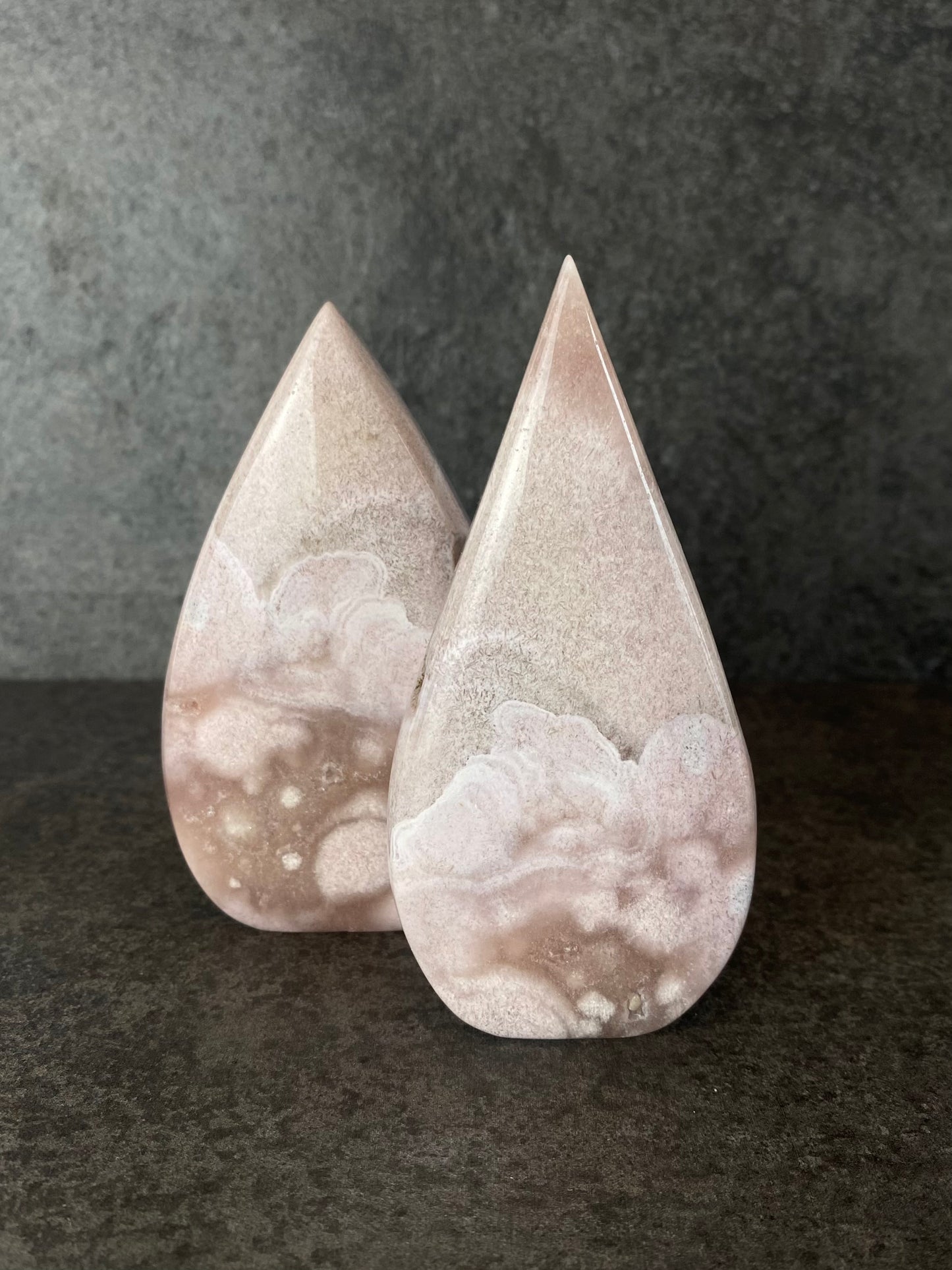 Roze chalcedoon vlam