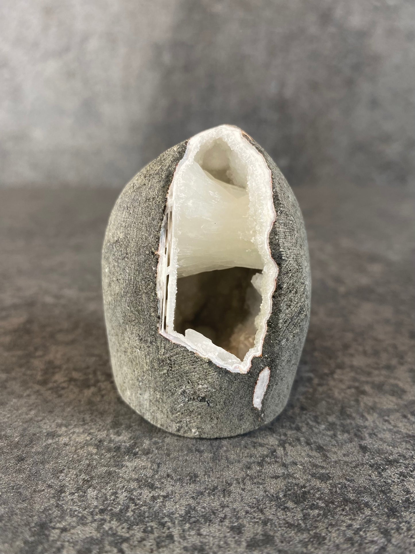 Kwarts/chalcedoon geode
