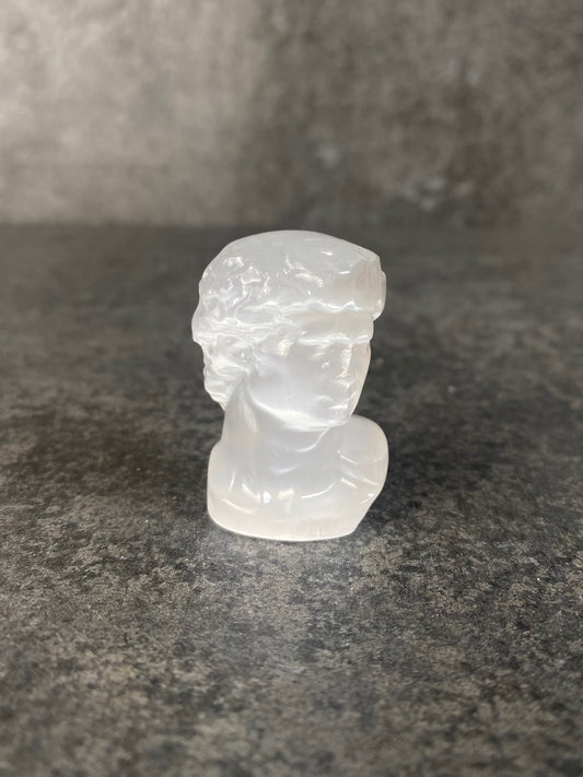 Seleniet carving