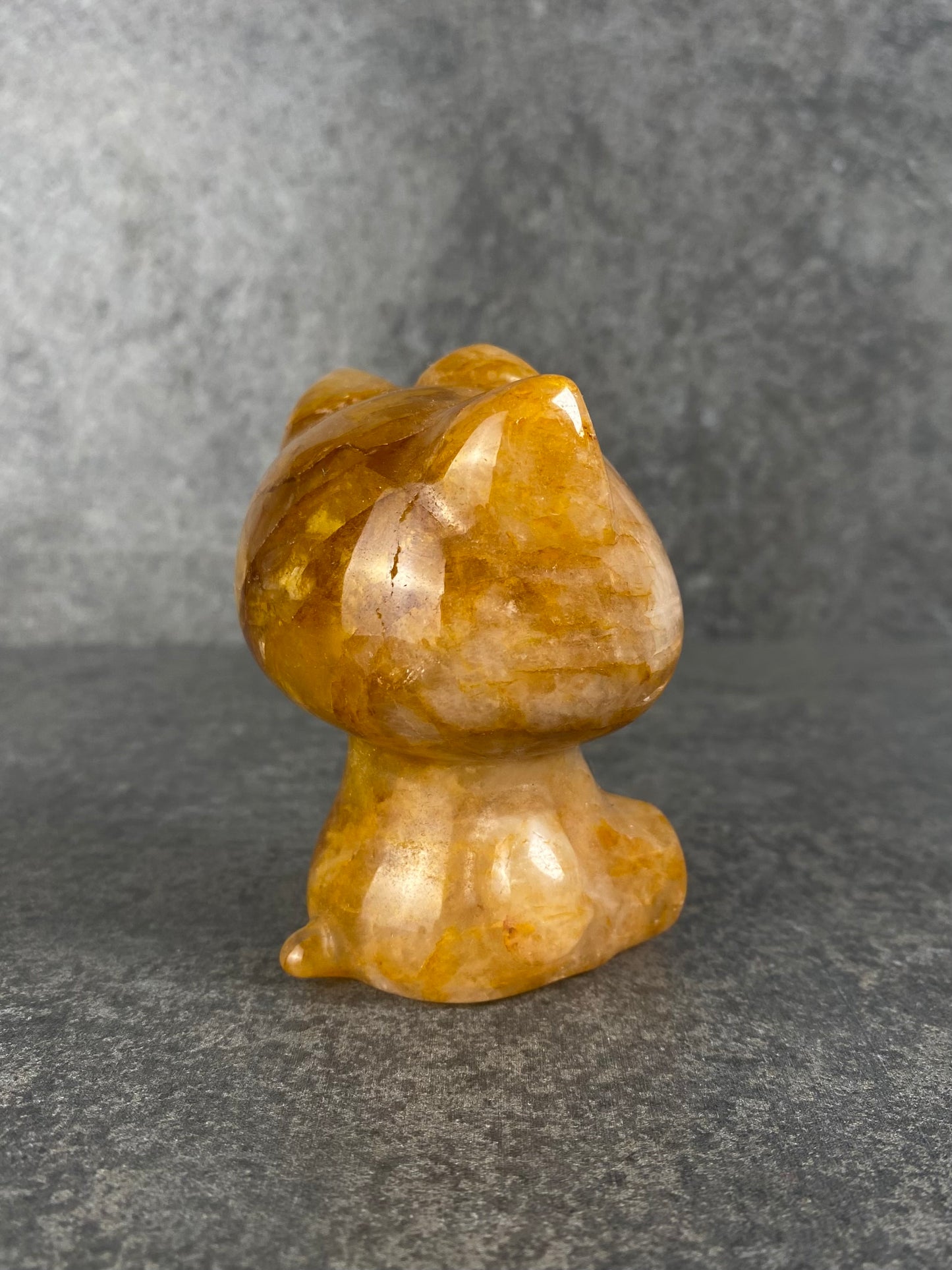 Golden healer Hello Kitty