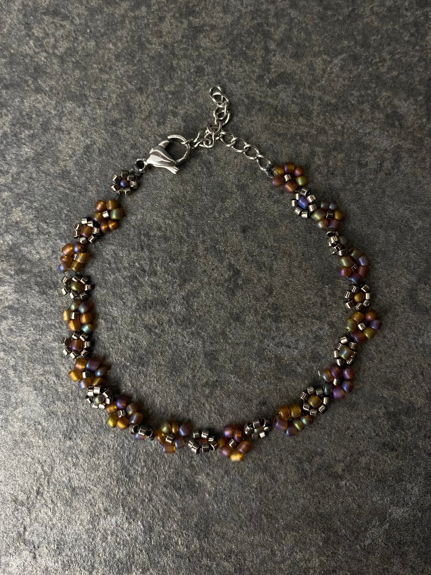 Bloemen armbandje zilver