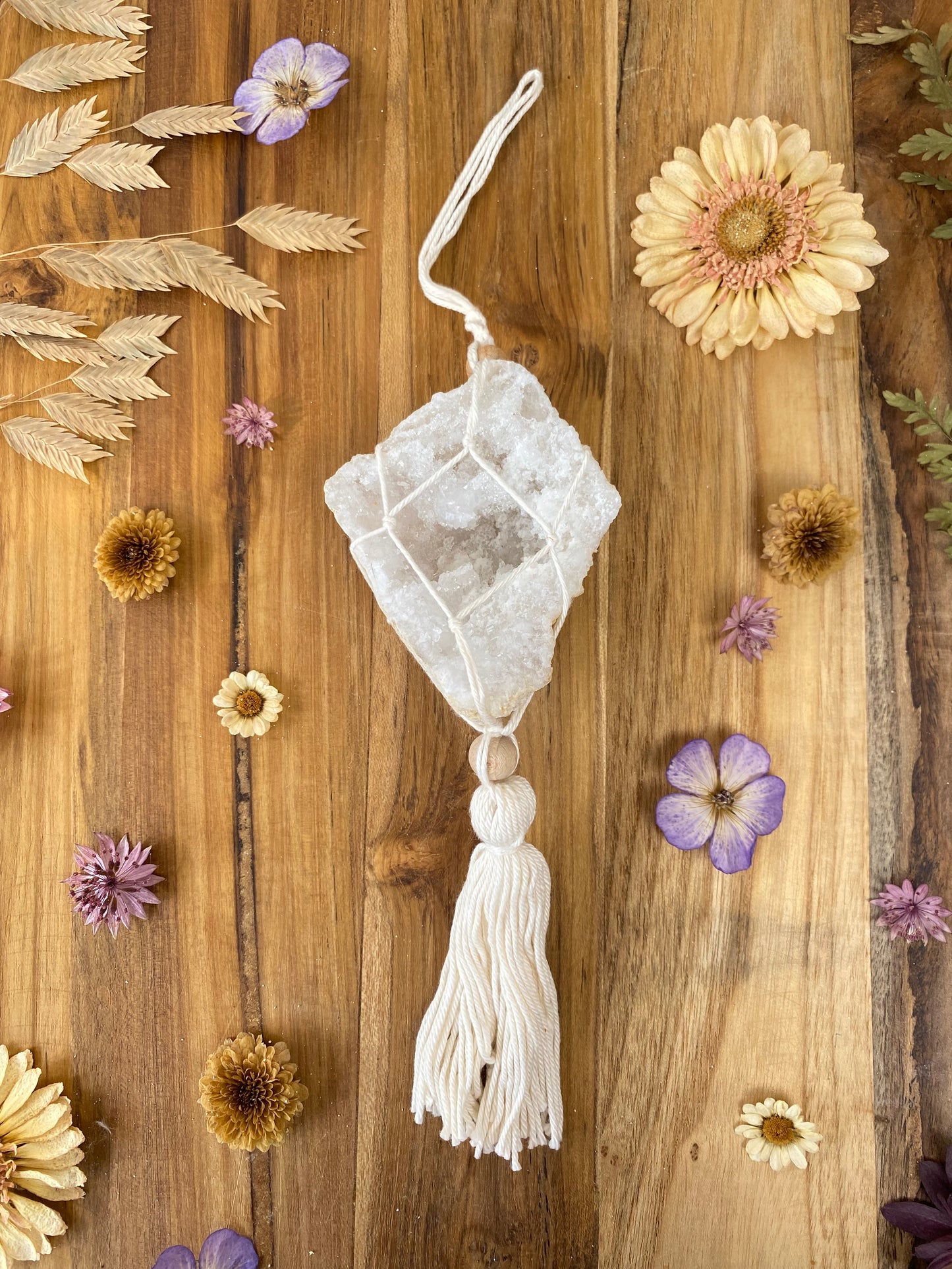 Hanger met kwarts geode