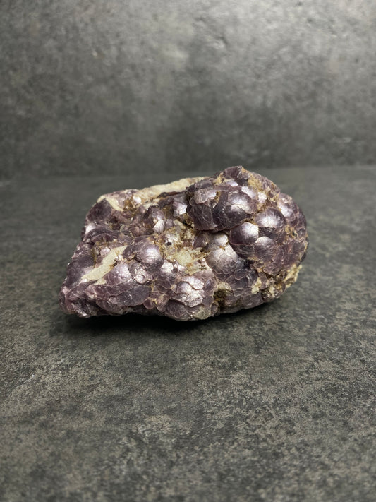 Botryoidal lepidoliet