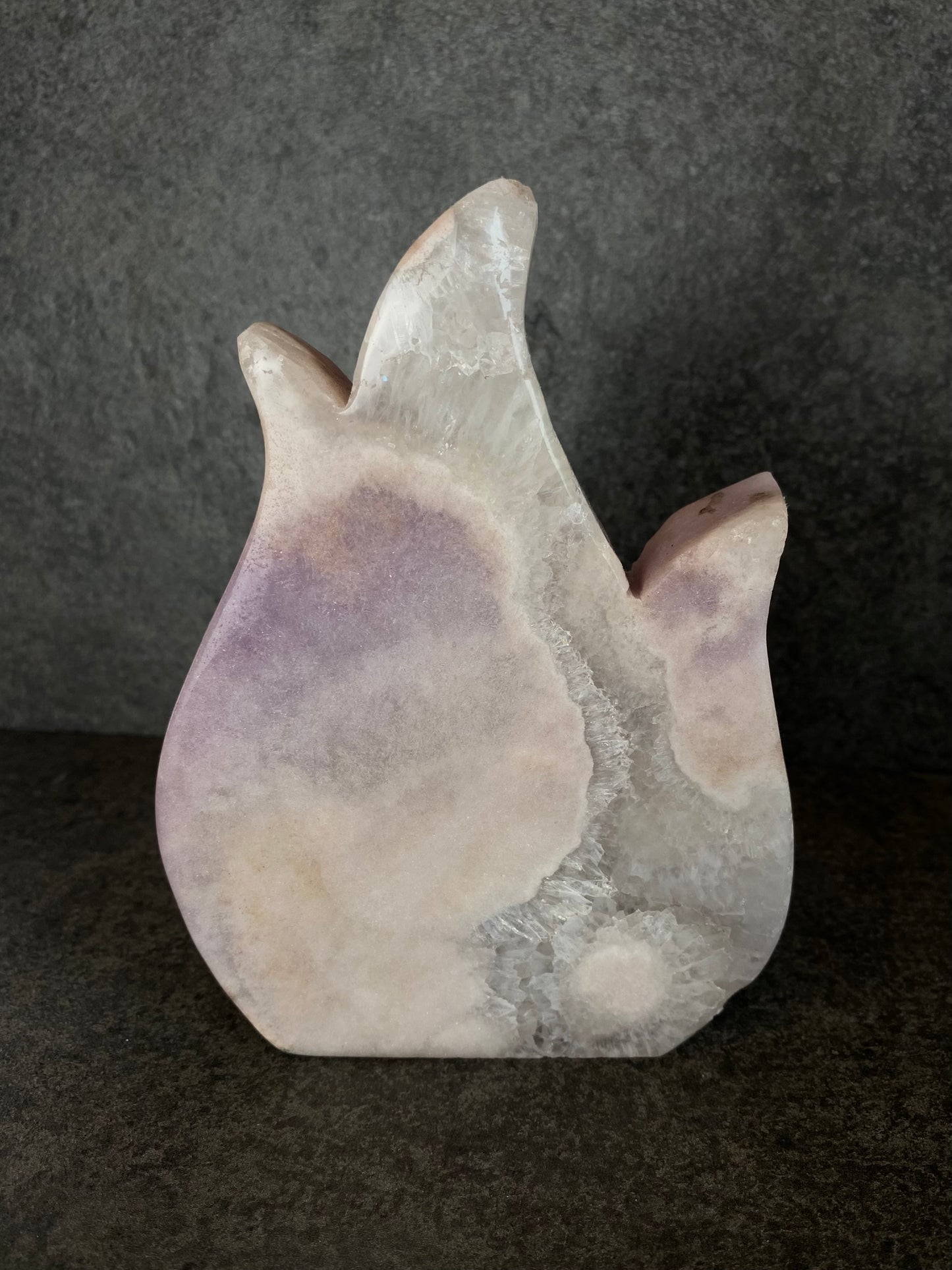 Roze chalcedoon vlam