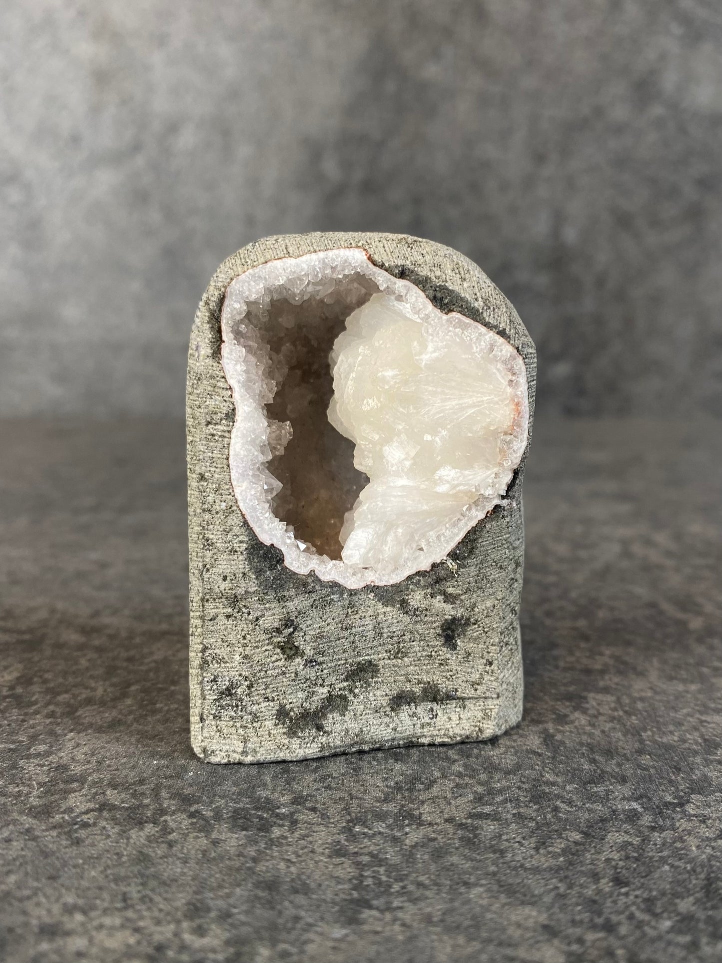 Kwarts/chalcedoon geode