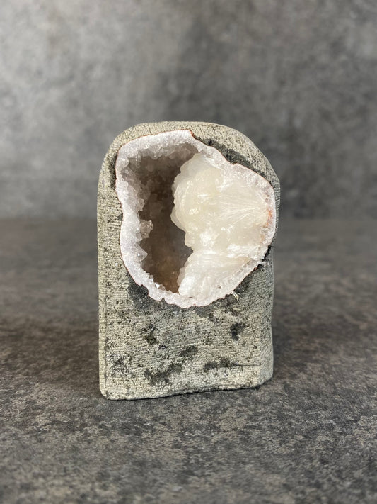 Kwarts/chalcedoon geode