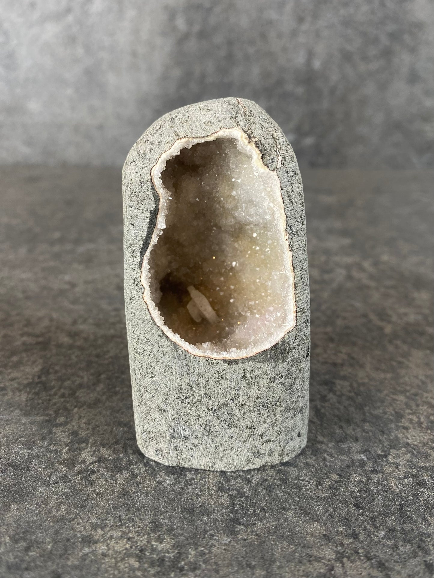 Kwarts/chalcedoon geode