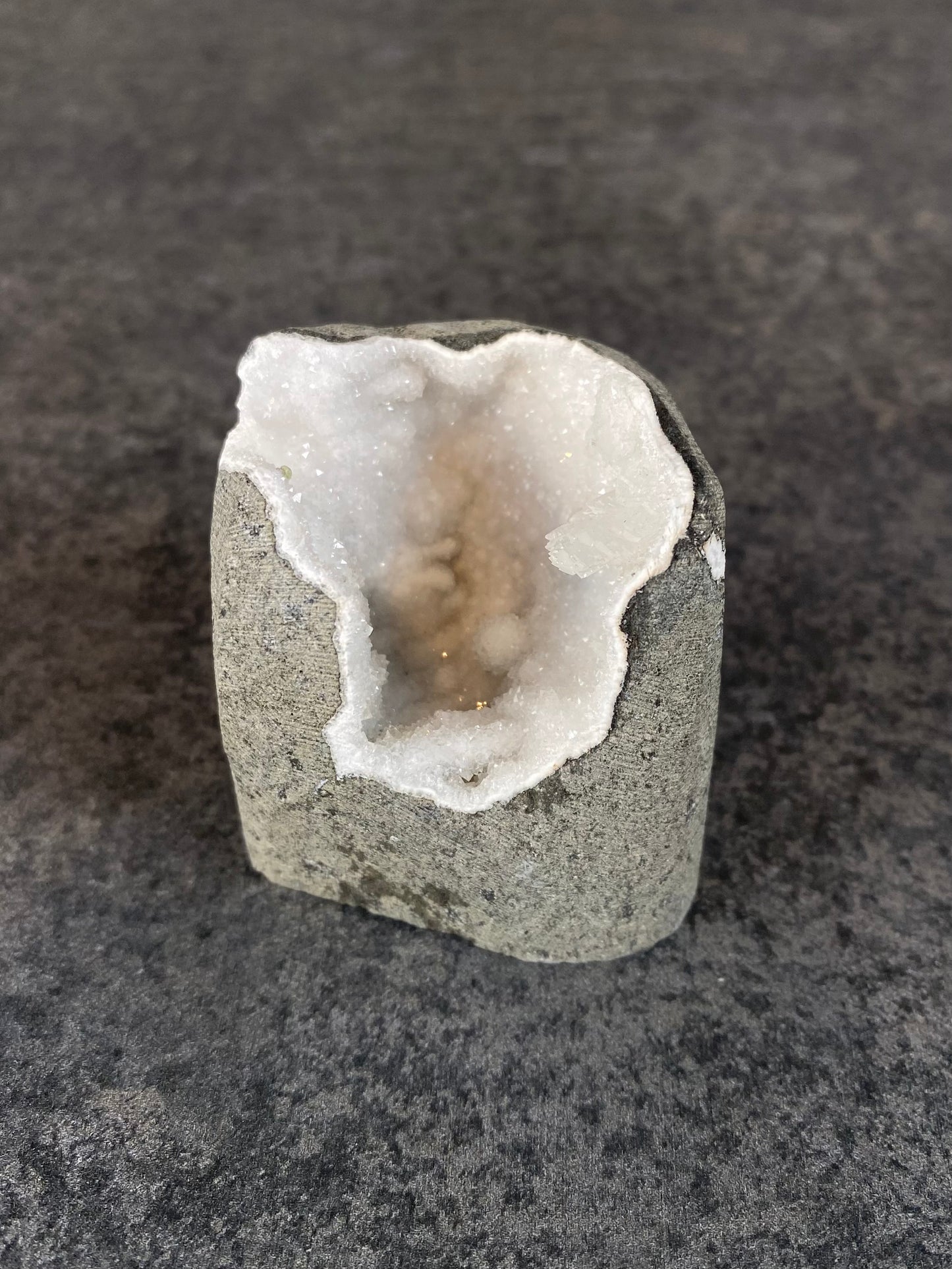 Kwarts/chalcedoon geode