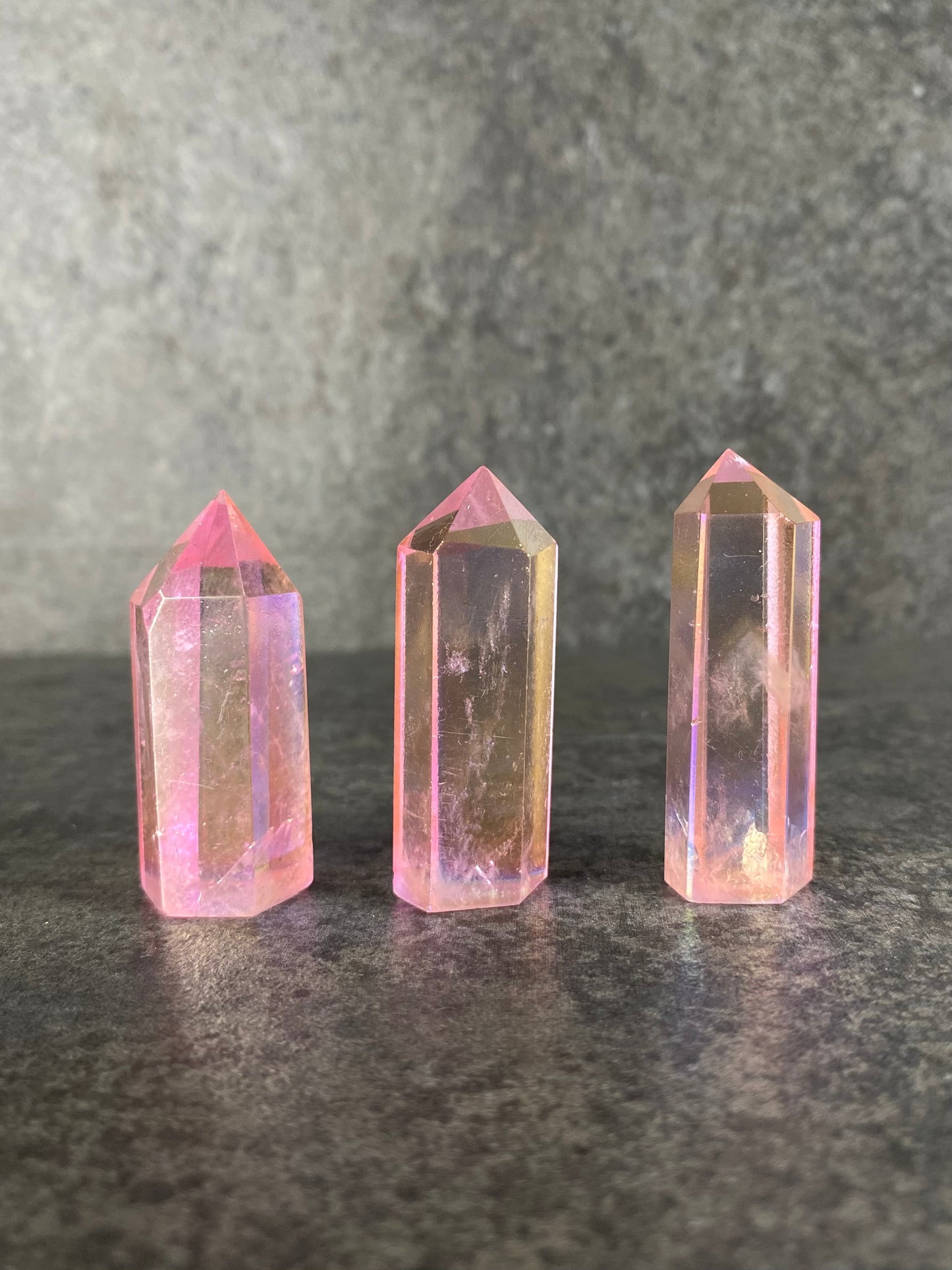 Aura coated bergkristal torens