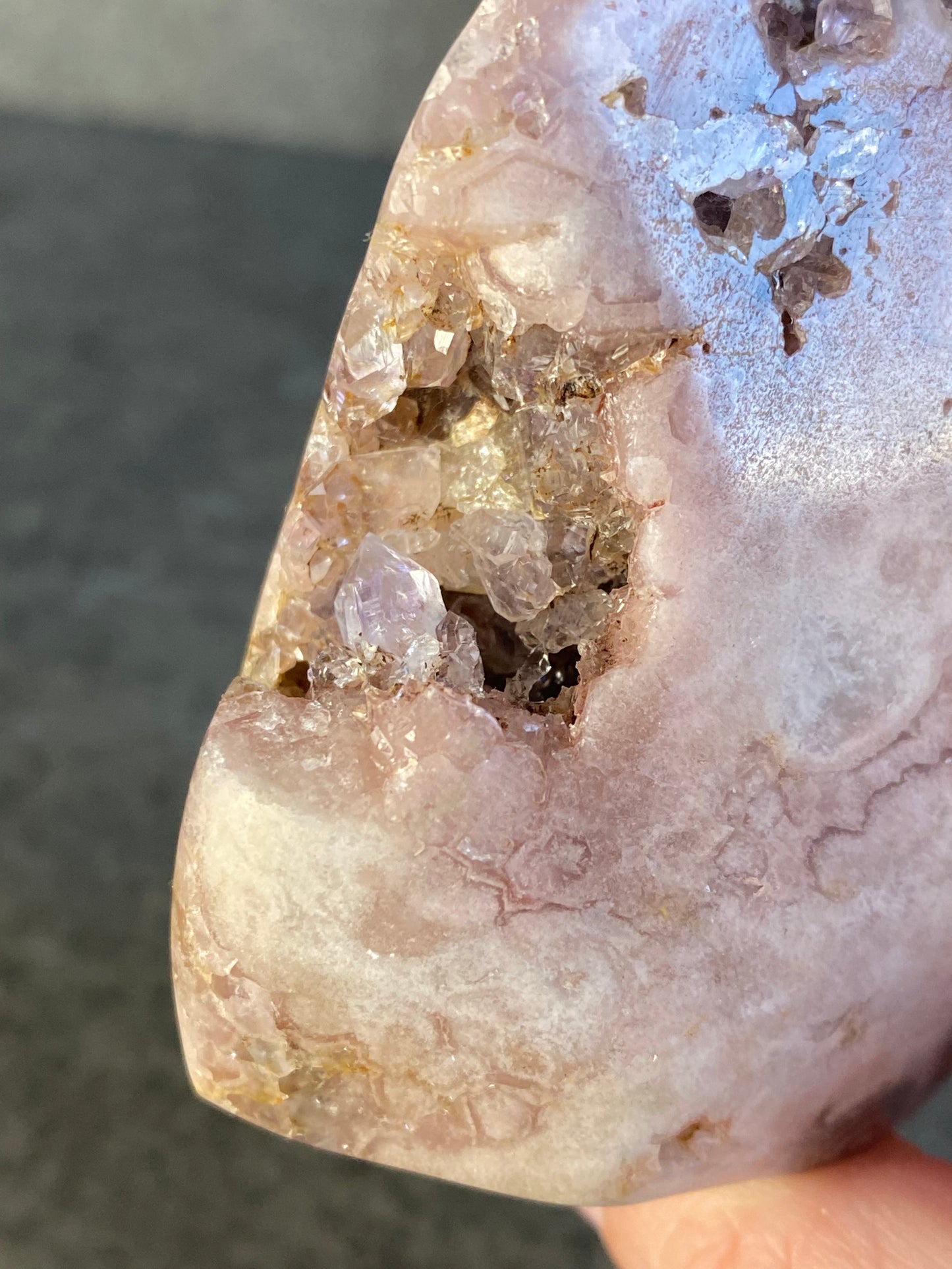 Roze chalcedoon freeform