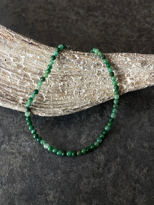 Armbandje van Jade