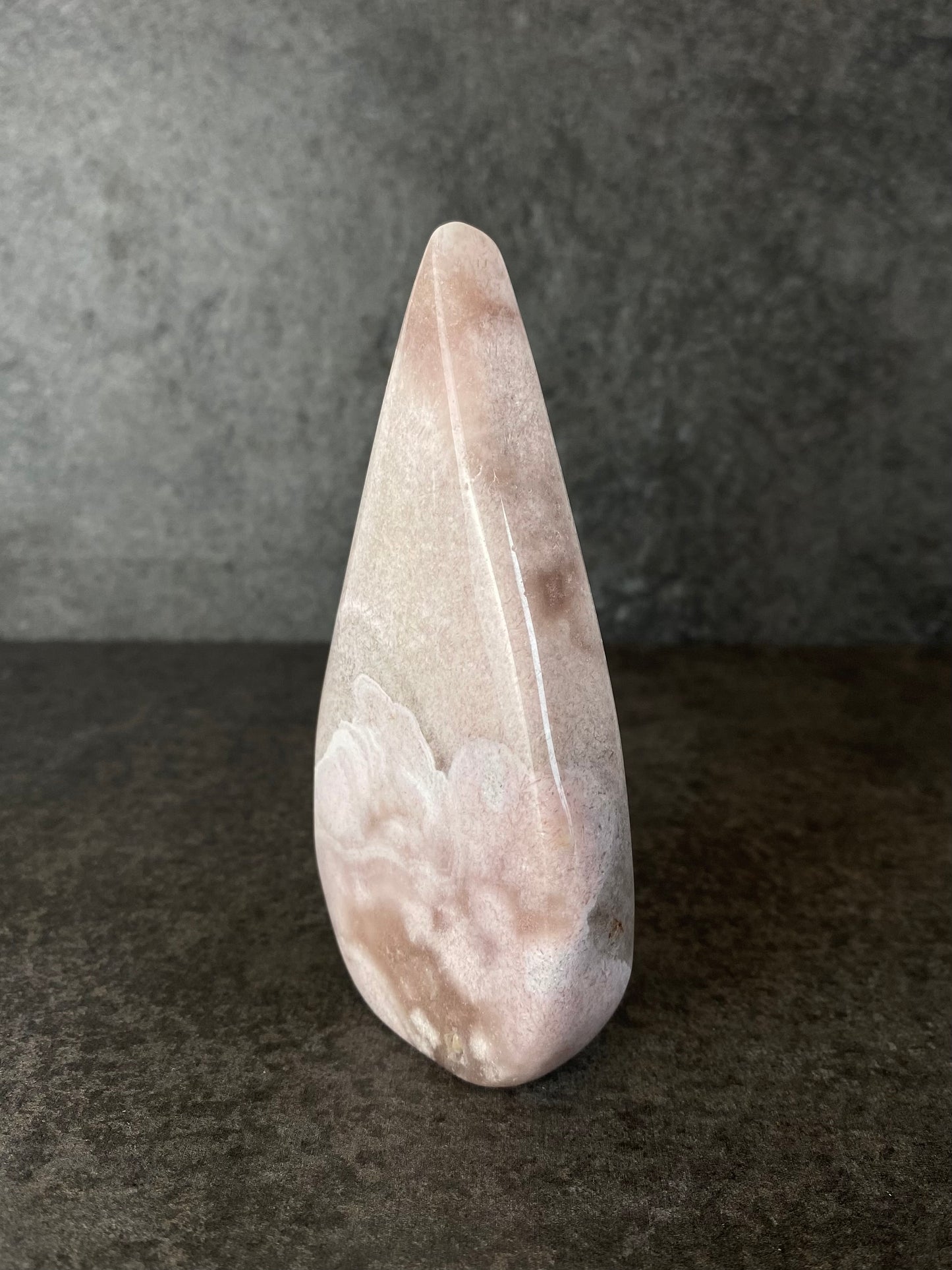 Roze chalcedoon vlam